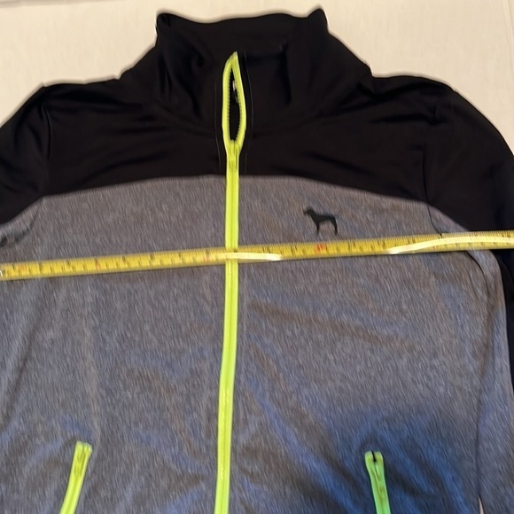 Pink zip up. No sizing on tag. - Picture 8 of 8